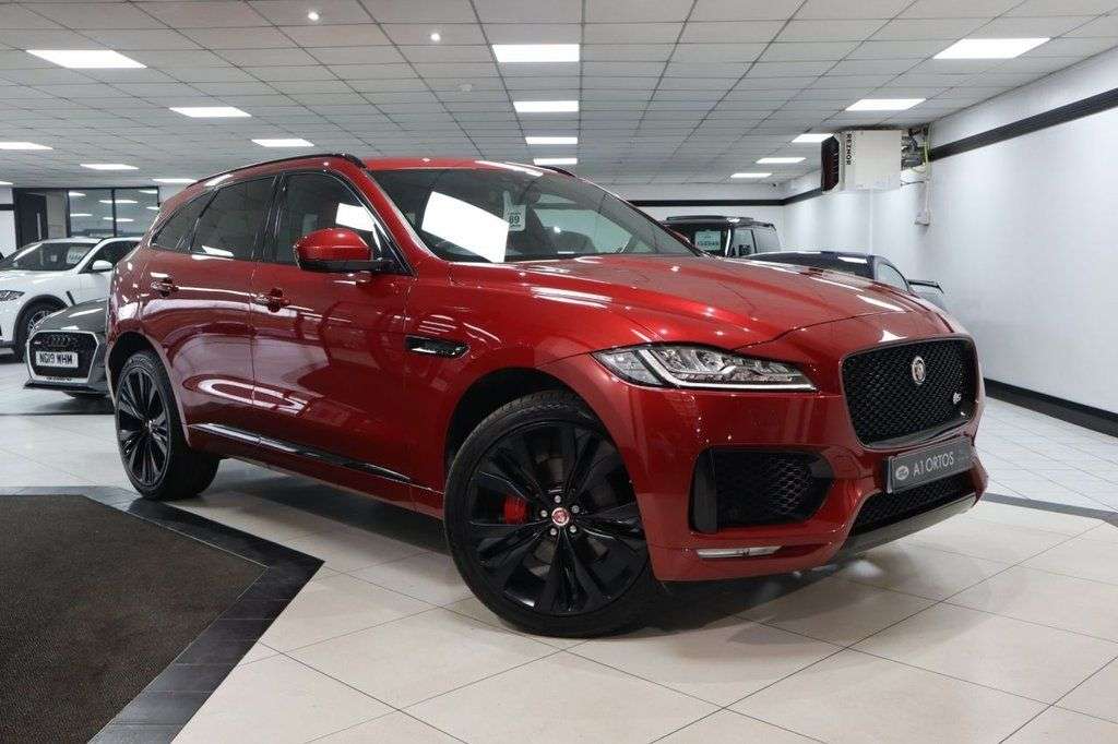 2018 JAGUAR F-PACE 2018 JAGUAR F-PACE