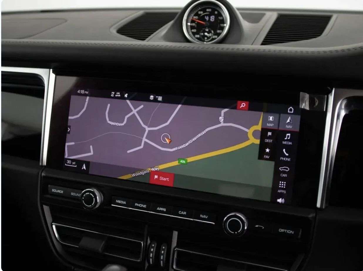 2019 PORSCHE MACAN 2019 PORSCHE MACAN