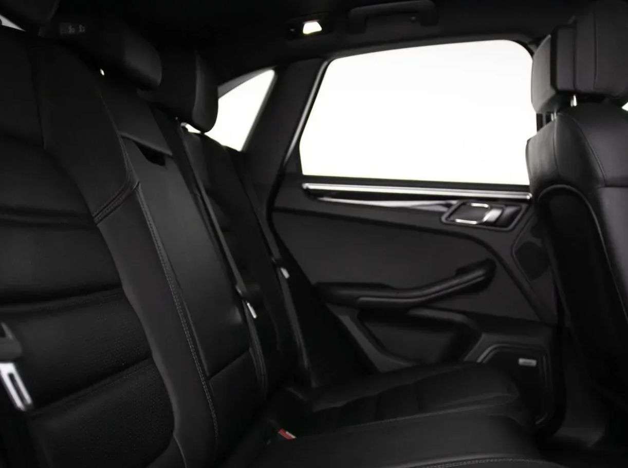 2019 PORSCHE MACAN 2019 PORSCHE MACAN