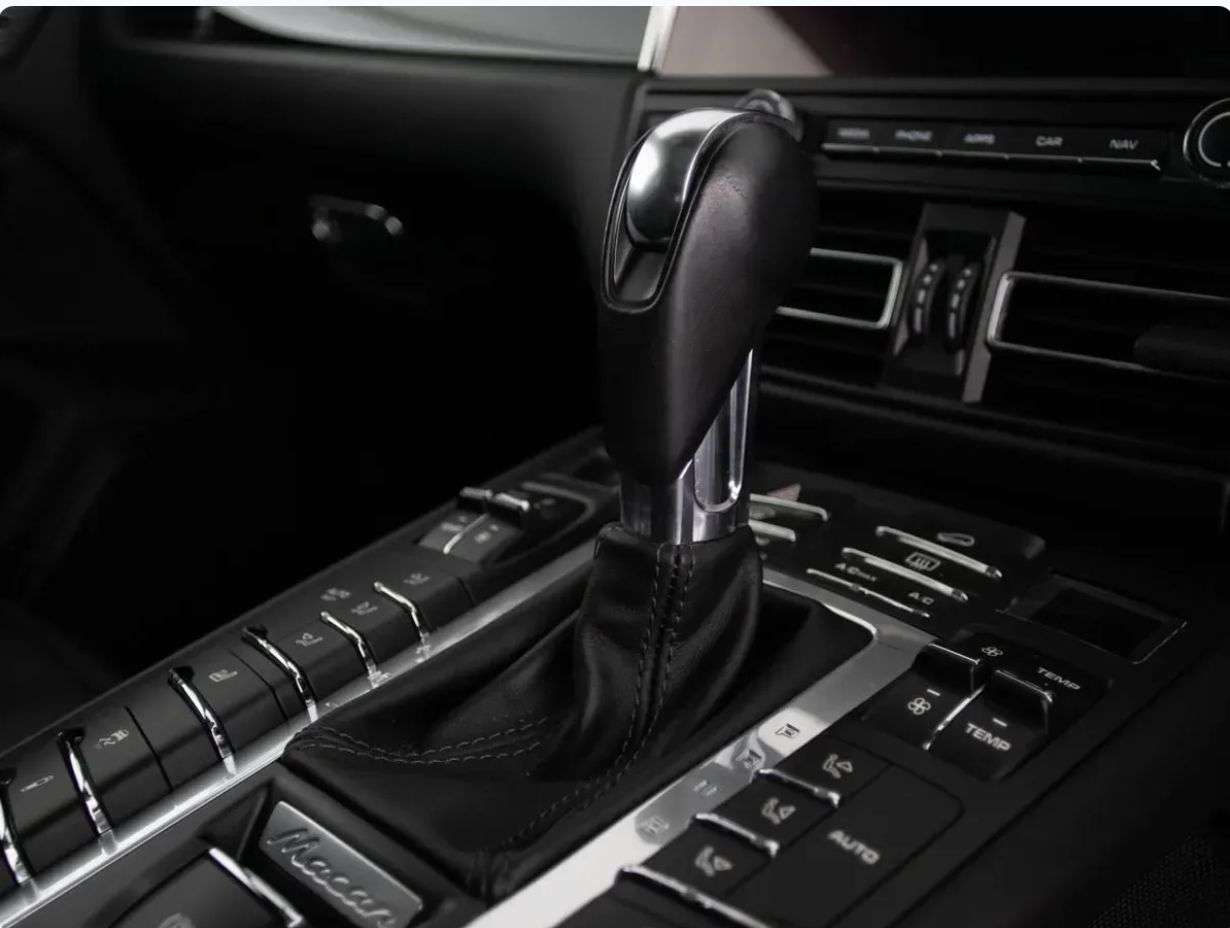 2019 PORSCHE MACAN 2019 PORSCHE MACAN
