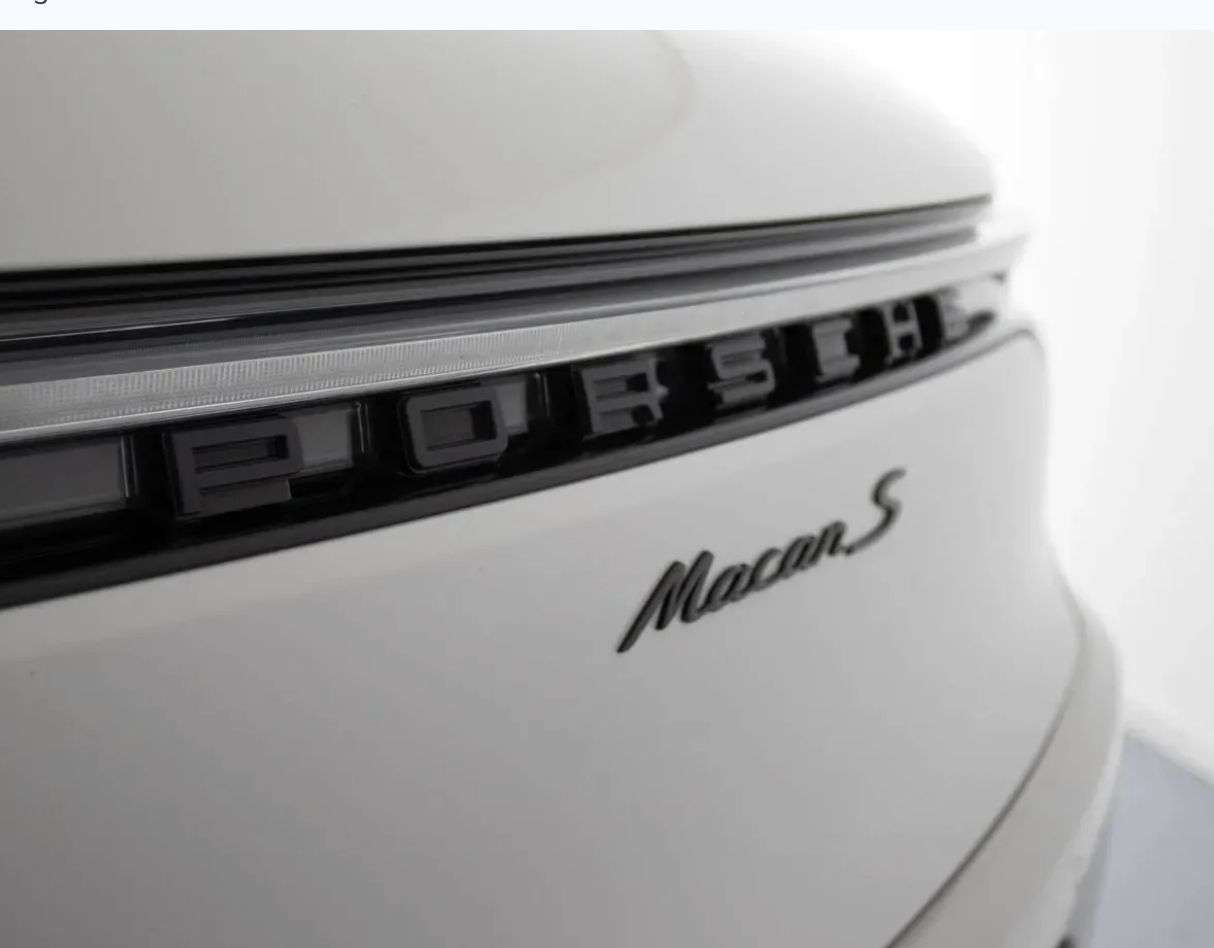 2019 PORSCHE MACAN 2019 PORSCHE MACAN