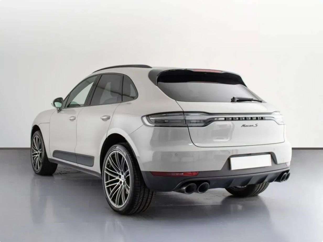 A 2019 PORSCHE MACAN 3.0T V6 S SUV 5dr Petrol PDK 4WD Euro 6 (s/s) (354 ps) HIGHLY DESIRABLE + £ A 2019 PORSCHE MACAN 3.0T V6 S SUV 5dr Petrol PDK 4WD Euro 6 (s/s) (354 ps) HIGHLY DESIRABLE + £