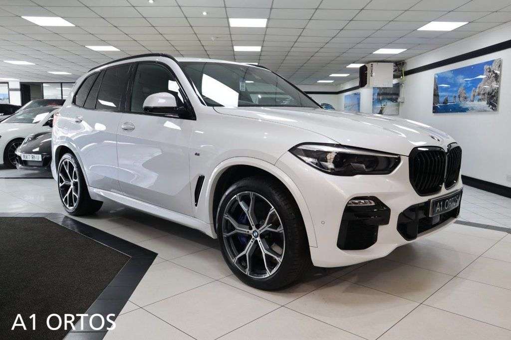 A 2020 BMW X5 3.0 30d M Sport SUV 5dr Diesel Auto xDrive Euro 6 (s/s) (265 ps) IMPECCABLE A 2020 BMW X5 3.0 30d M Sport SUV 5dr Diesel Auto xDrive Euro 6 (s/s) (265 ps) IMPECCABLE