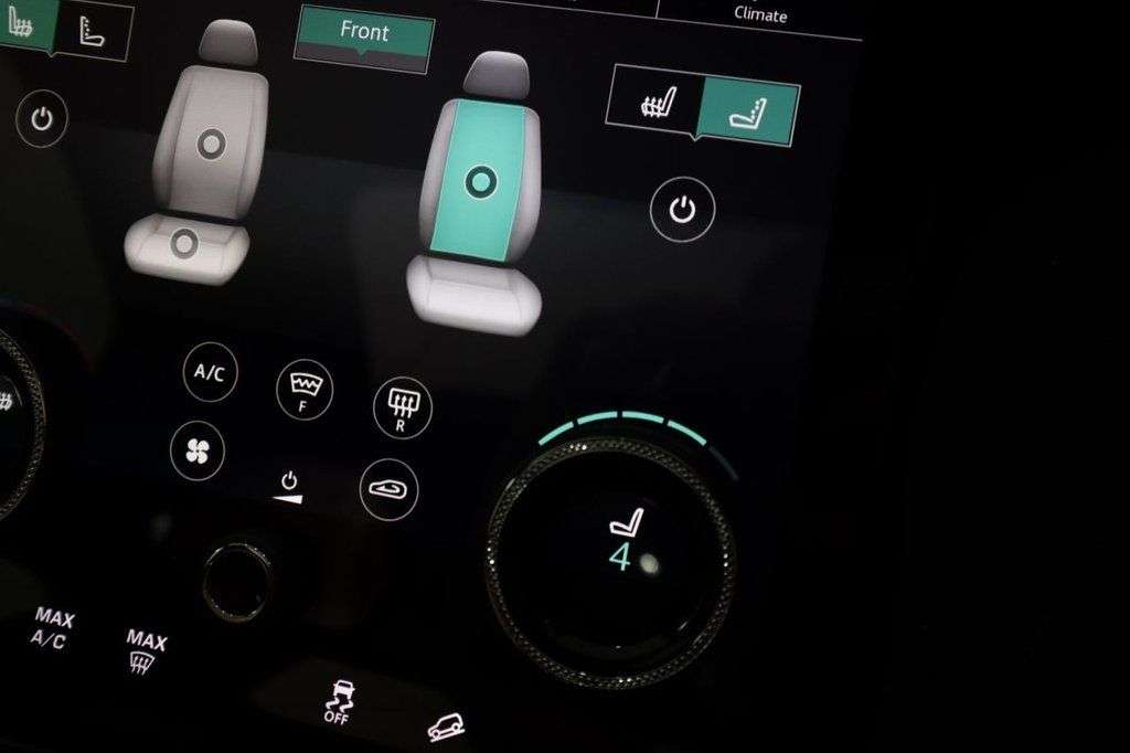 2019 LAND ROVER RANGE ROVER VELAR 2019 LAND ROVER RANGE ROVER VELAR