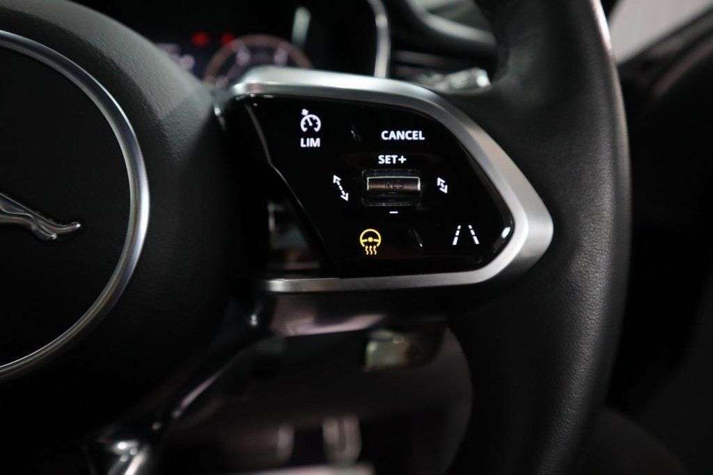 2023 JAGUAR F-PACE 2023 JAGUAR F-PACE