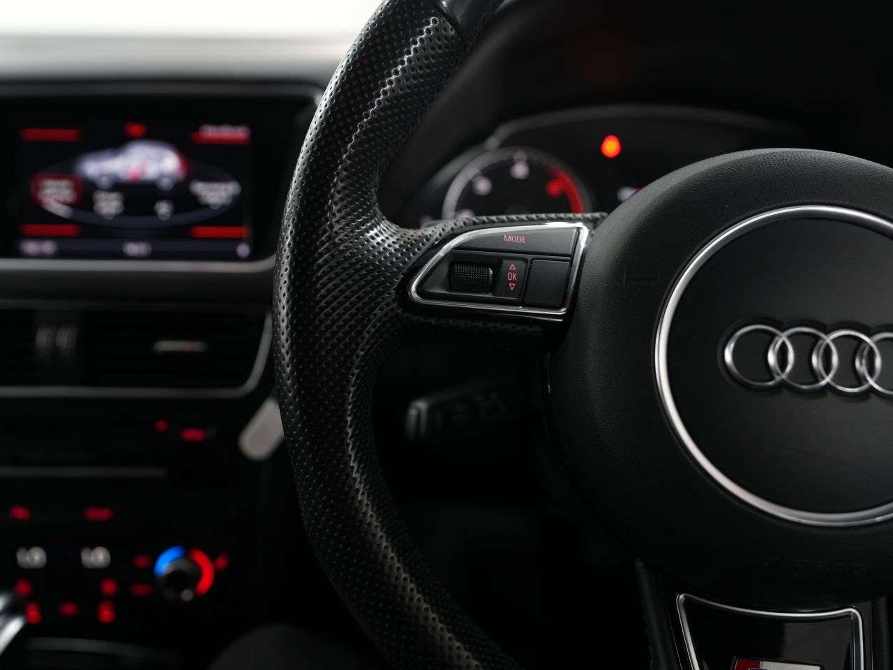 2016 AUDI Q5 2016 AUDI Q5