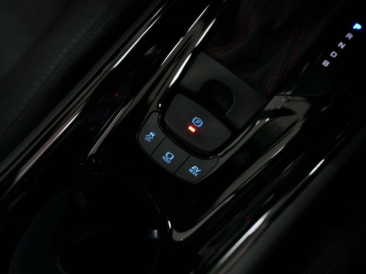 2022 TOYOTA C-HR 2022 TOYOTA C-HR