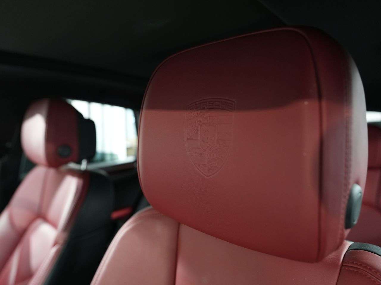 2019 PORSCHE MACAN 2019 PORSCHE MACAN