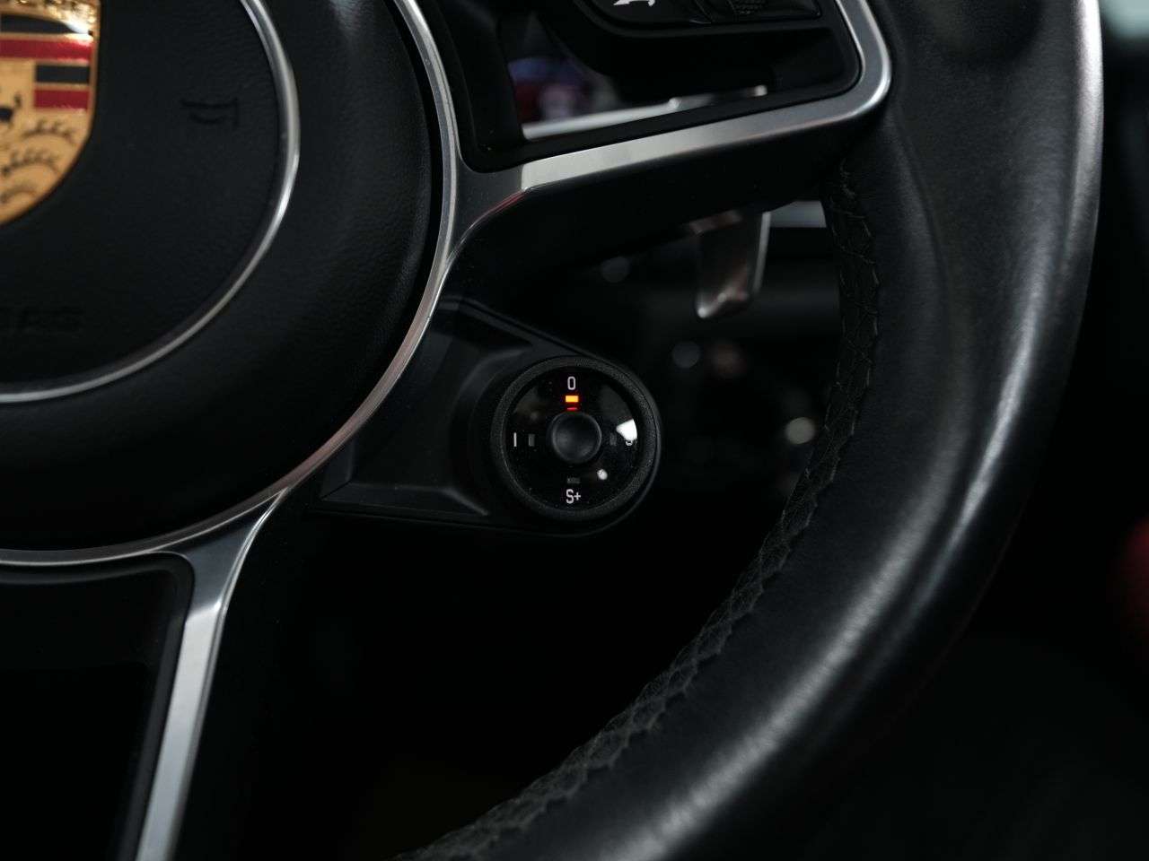 2019 PORSCHE MACAN 2019 PORSCHE MACAN