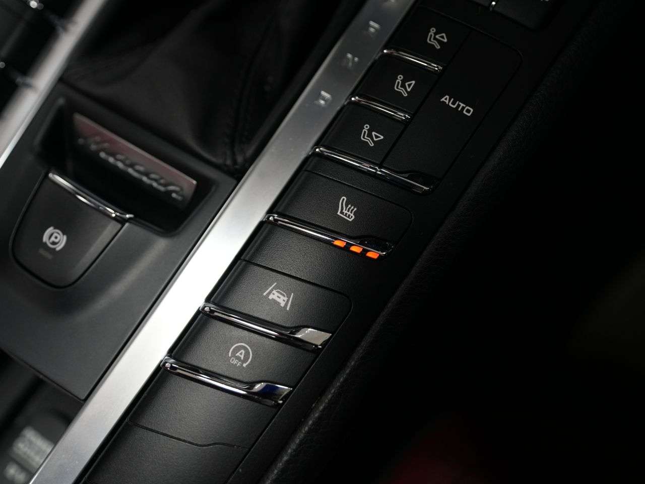 2019 PORSCHE MACAN 2019 PORSCHE MACAN