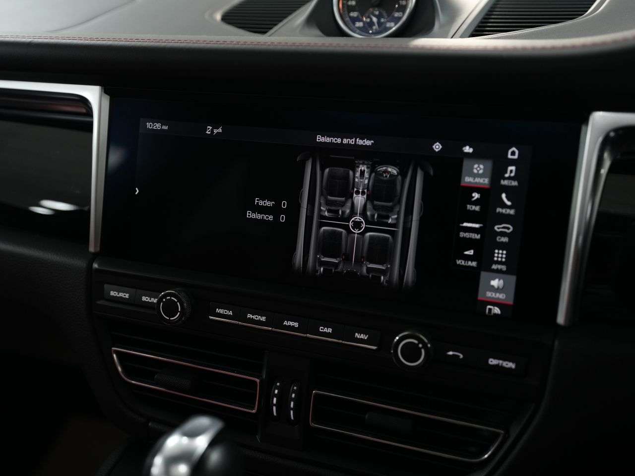 2019 PORSCHE MACAN 2019 PORSCHE MACAN