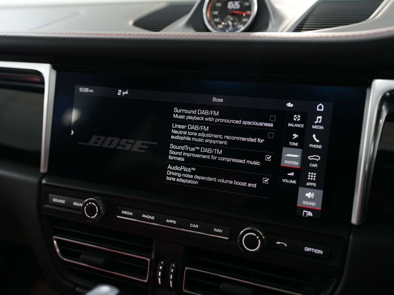 2019 PORSCHE MACAN 2019 PORSCHE MACAN