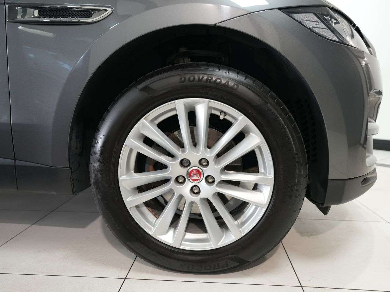 2018 JAGUAR F-PACE 2018 JAGUAR F-PACE