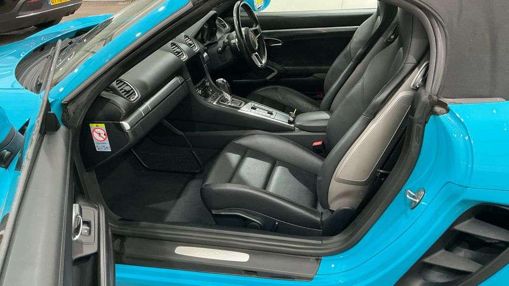 2017 PORSCHE 718 BOXSTER 2017 PORSCHE 718 BOXSTER