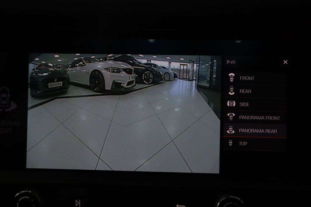 2023 PORSCHE MACAN 2023 PORSCHE MACAN