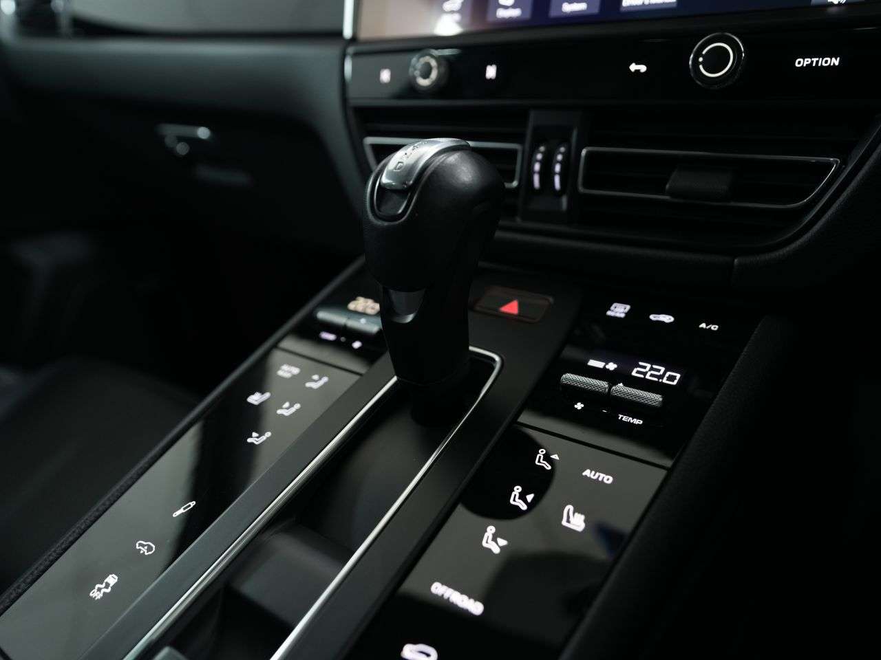 2023 PORSCHE MACAN 2023 PORSCHE MACAN