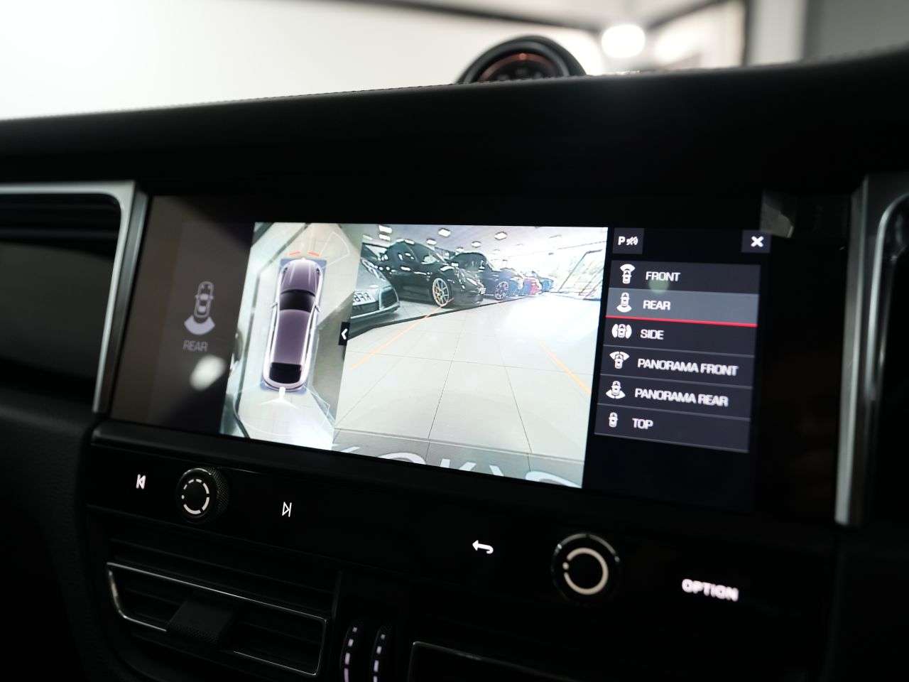 2023 PORSCHE MACAN 2023 PORSCHE MACAN