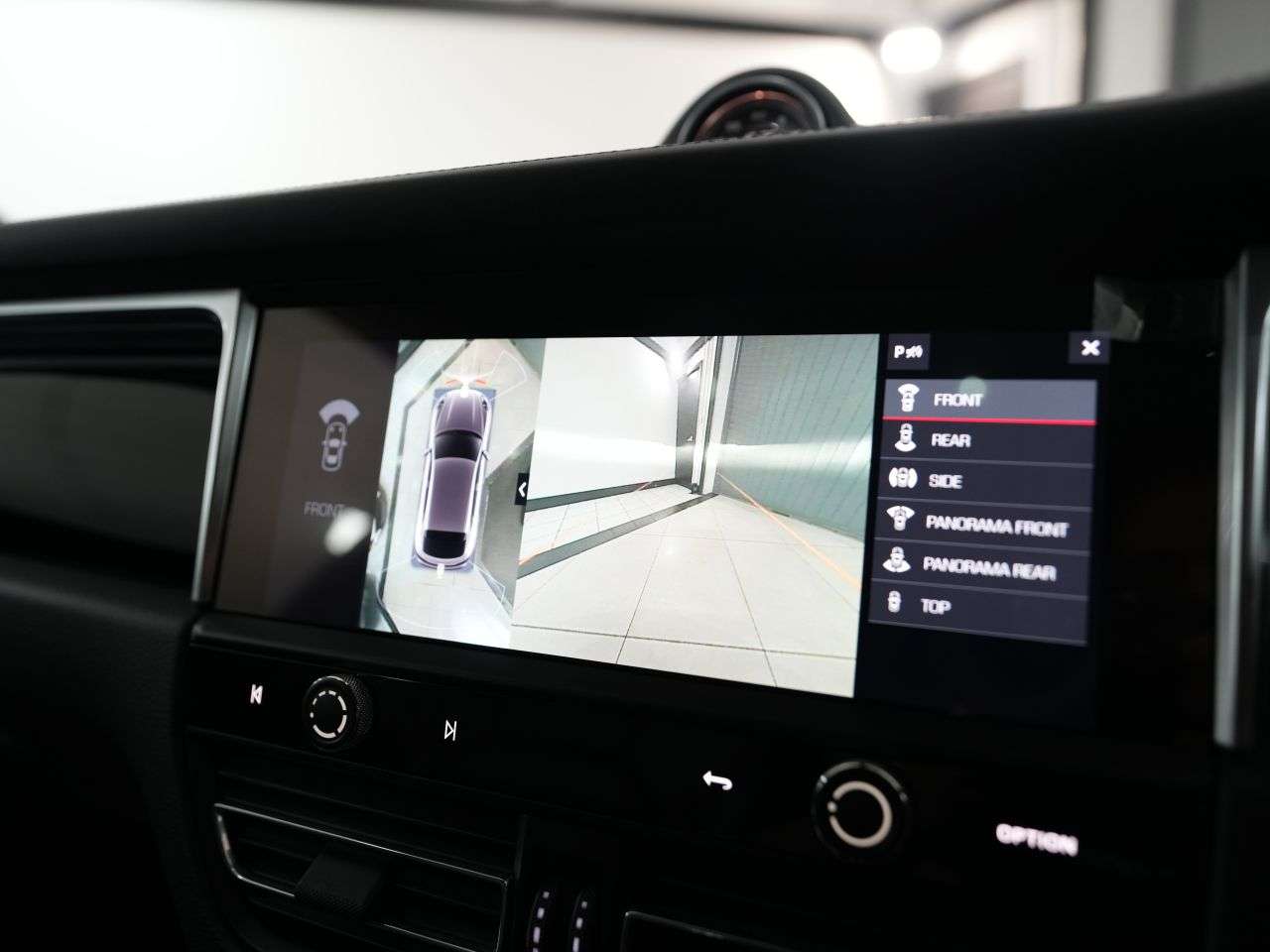 2023 PORSCHE MACAN 2023 PORSCHE MACAN