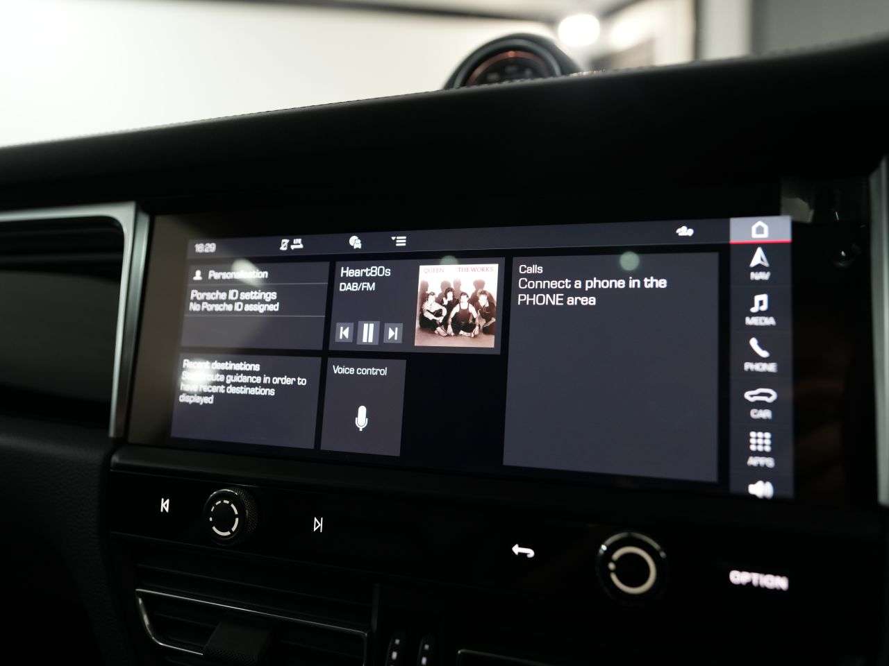 2023 PORSCHE MACAN 2023 PORSCHE MACAN