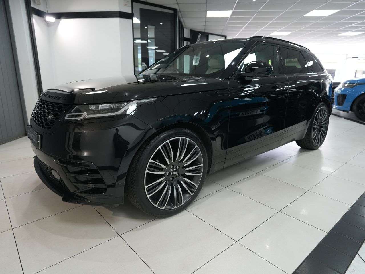 2022 LAND ROVER RANGE ROVER VELAR 2022 LAND ROVER RANGE ROVER VELAR
