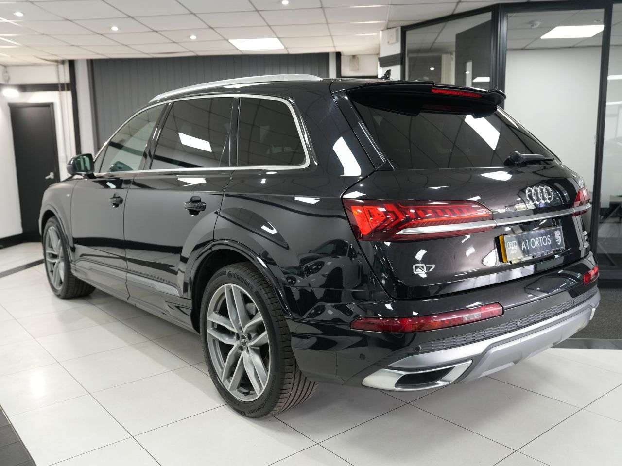 2020 AUDI Q7 2020 AUDI Q7