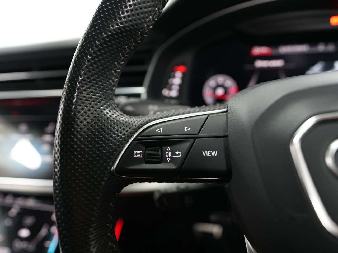 2020 AUDI Q7 2020 AUDI Q7