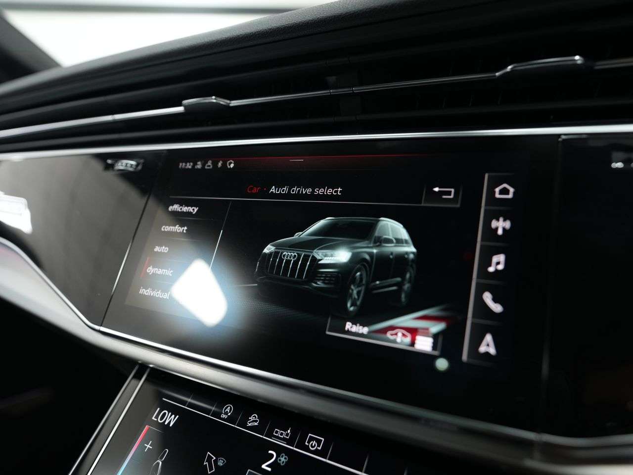 2020 AUDI Q7 2020 AUDI Q7