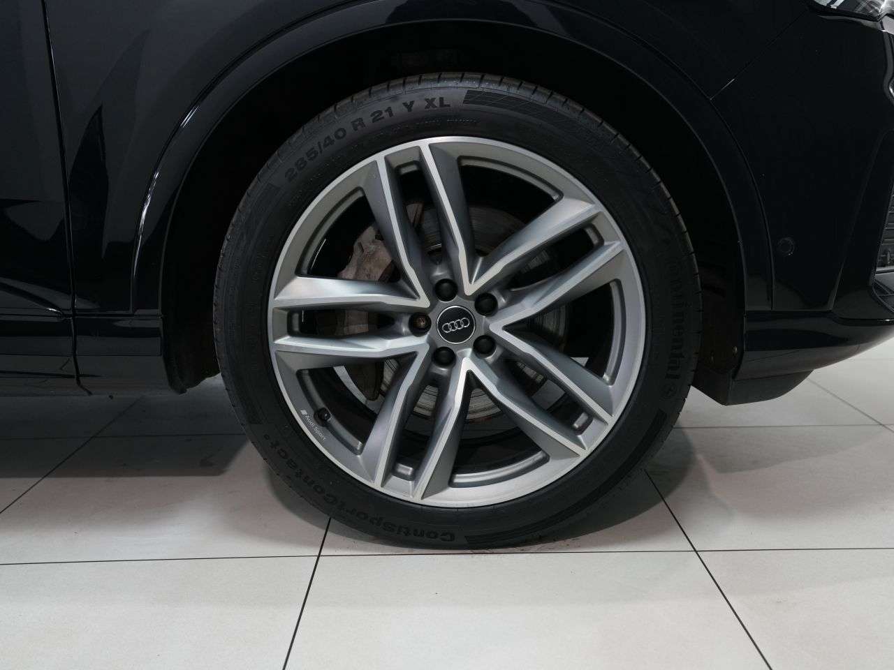 2020 AUDI Q7 2020 AUDI Q7
