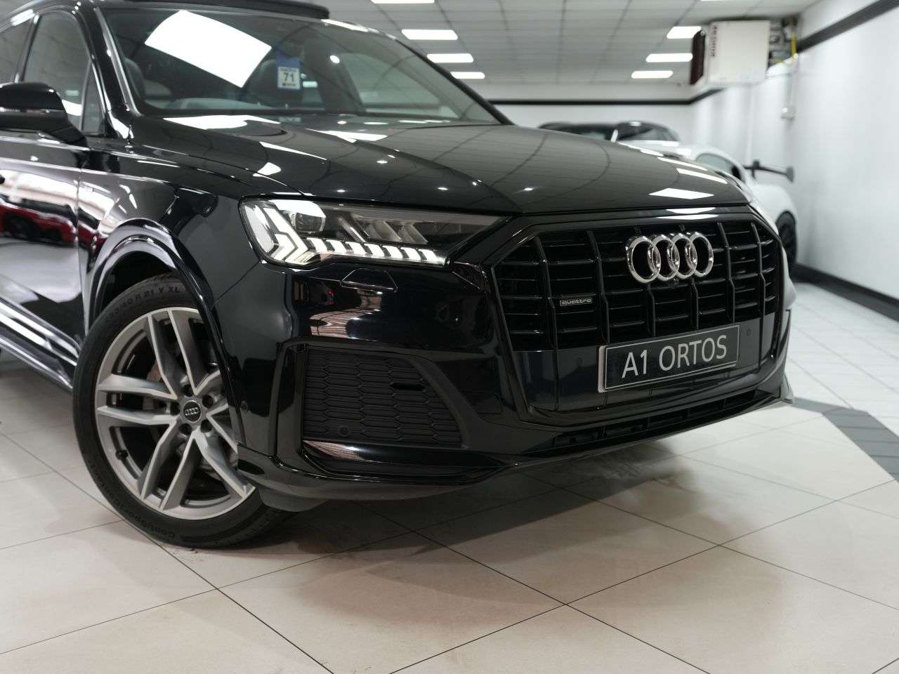 2020 AUDI Q7 2020 AUDI Q7