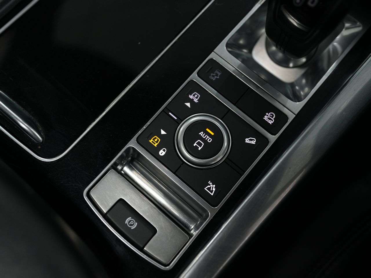 2020 LAND ROVER RANGE ROVER SPORT 2020 LAND ROVER RANGE ROVER SPORT