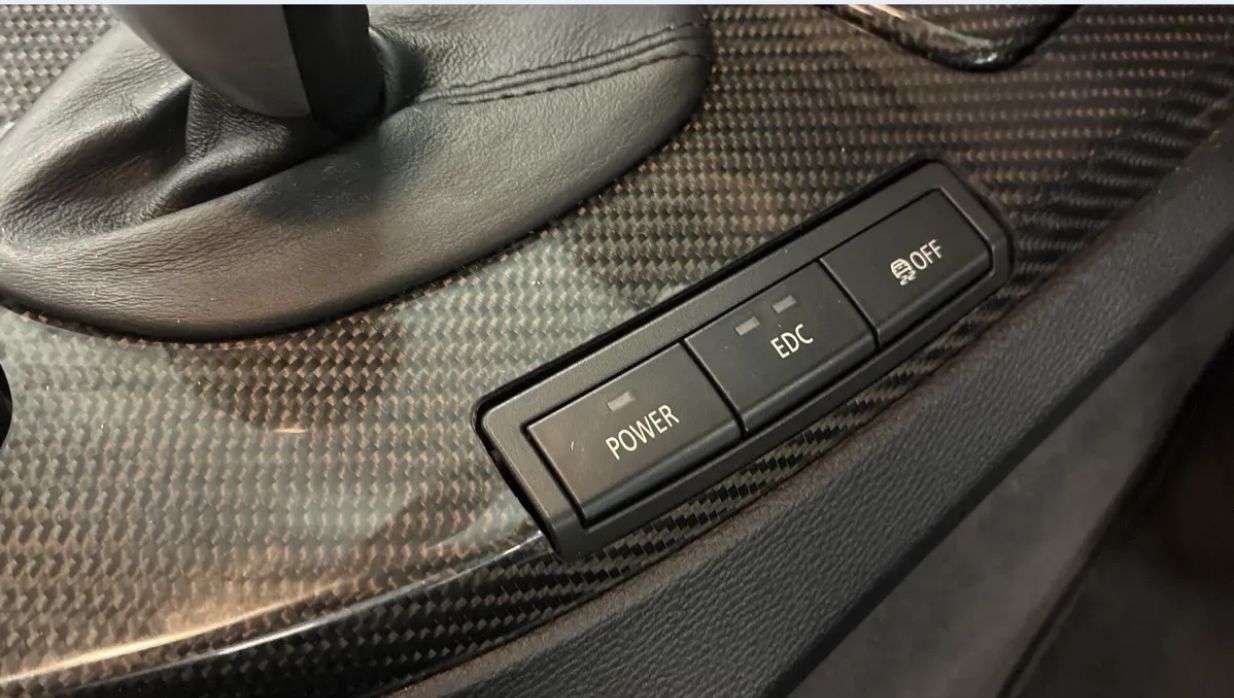 2012 BMW M3 2012 BMW M3