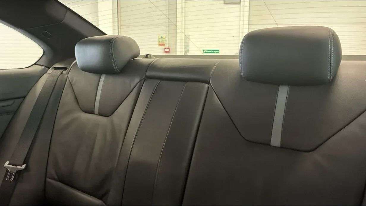 2012 BMW M3 2012 BMW M3