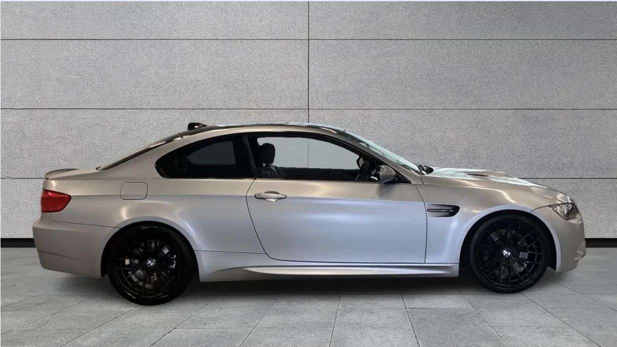 2012 BMW M3 2012 BMW M3