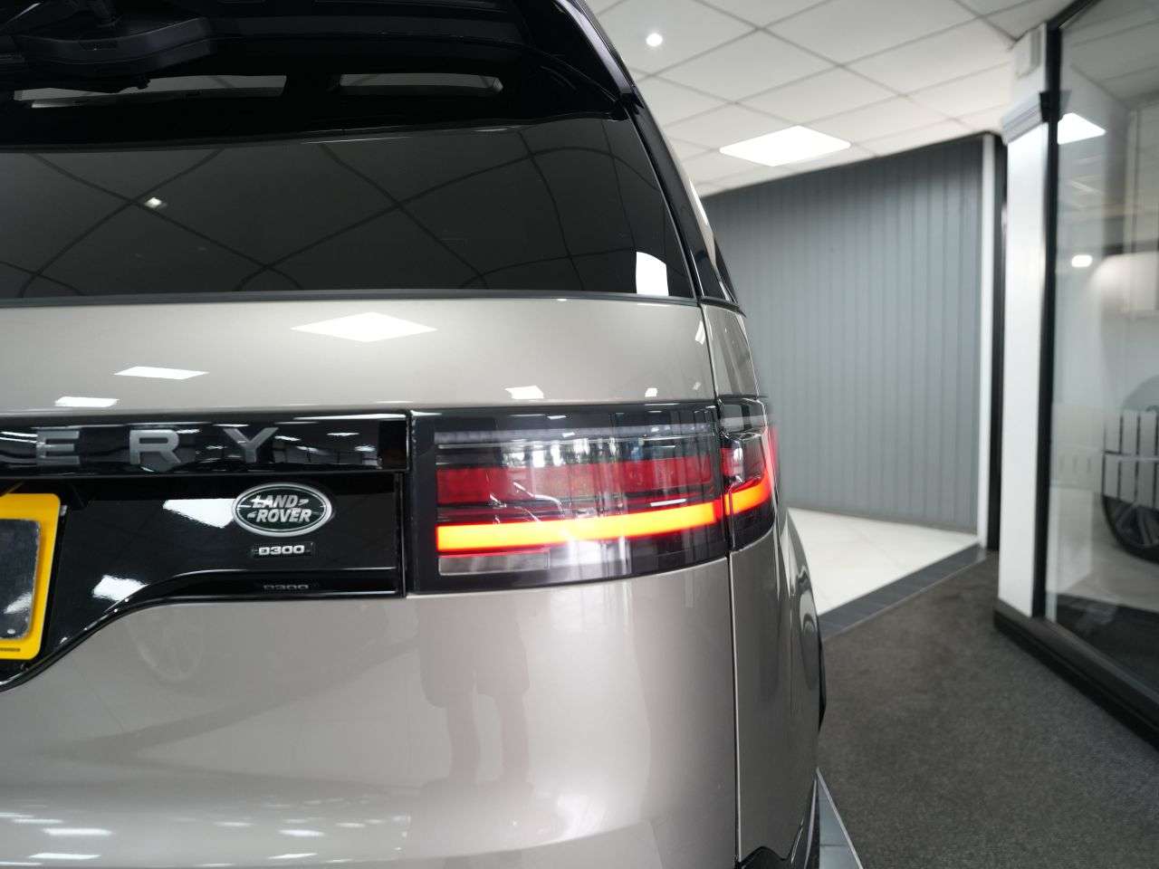 2021 LAND ROVER DISCOVERY 2021 LAND ROVER DISCOVERY