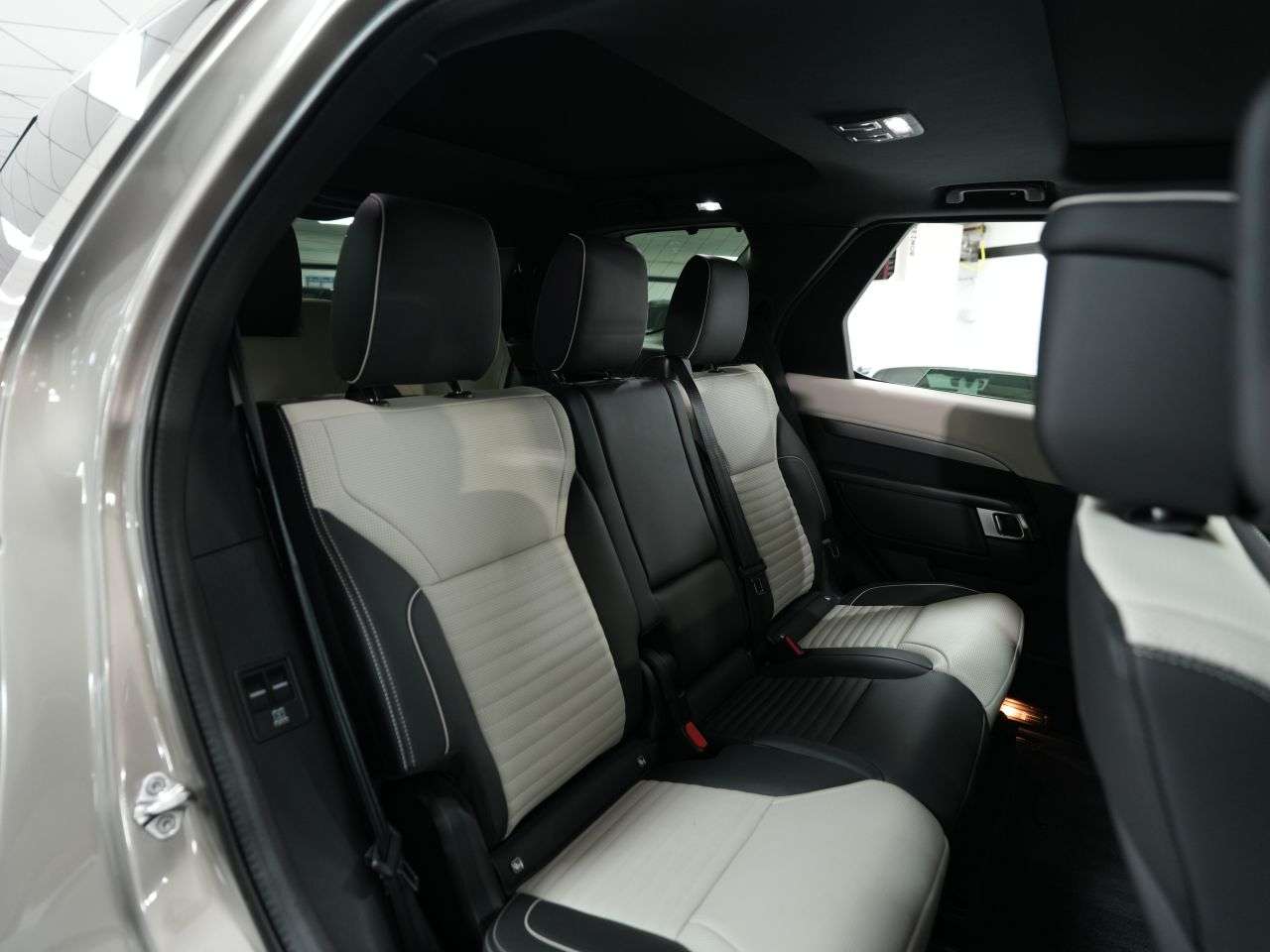 2021 LAND ROVER DISCOVERY 2021 LAND ROVER DISCOVERY