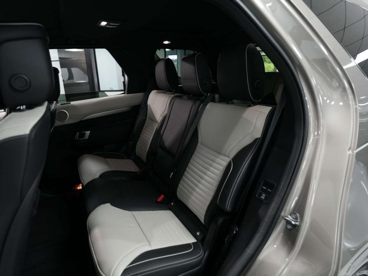 2021 LAND ROVER DISCOVERY 2021 LAND ROVER DISCOVERY