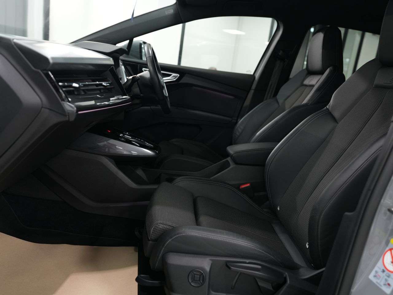 2022 AUDI Q4 E-TRON 2022 AUDI Q4 E-TRON