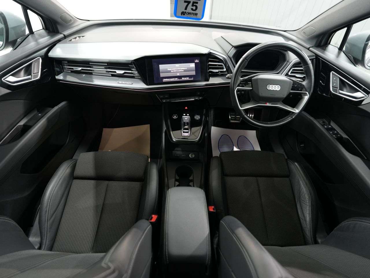 2022 AUDI Q4 E-TRON 2022 AUDI Q4 E-TRON