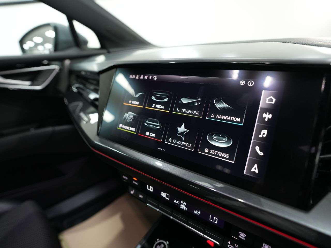 2022 AUDI Q4 E-TRON 2022 AUDI Q4 E-TRON