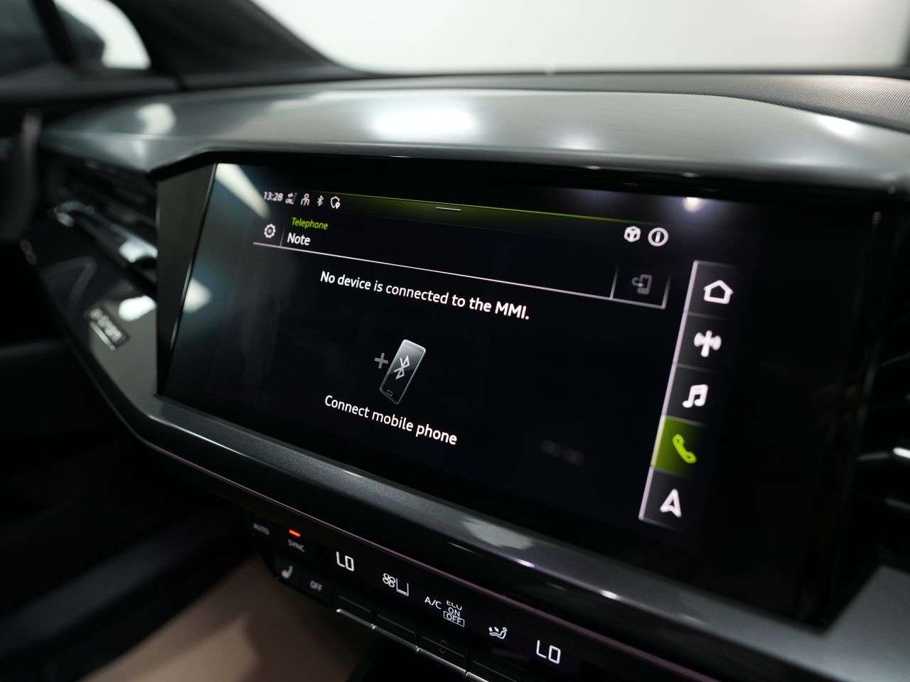 2022 AUDI Q4 E-TRON 2022 AUDI Q4 E-TRON