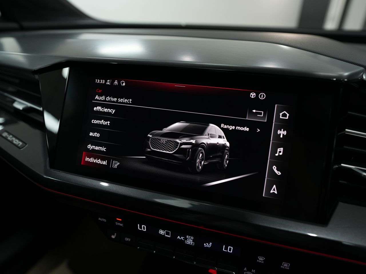 2022 AUDI Q4 E-TRON 2022 AUDI Q4 E-TRON