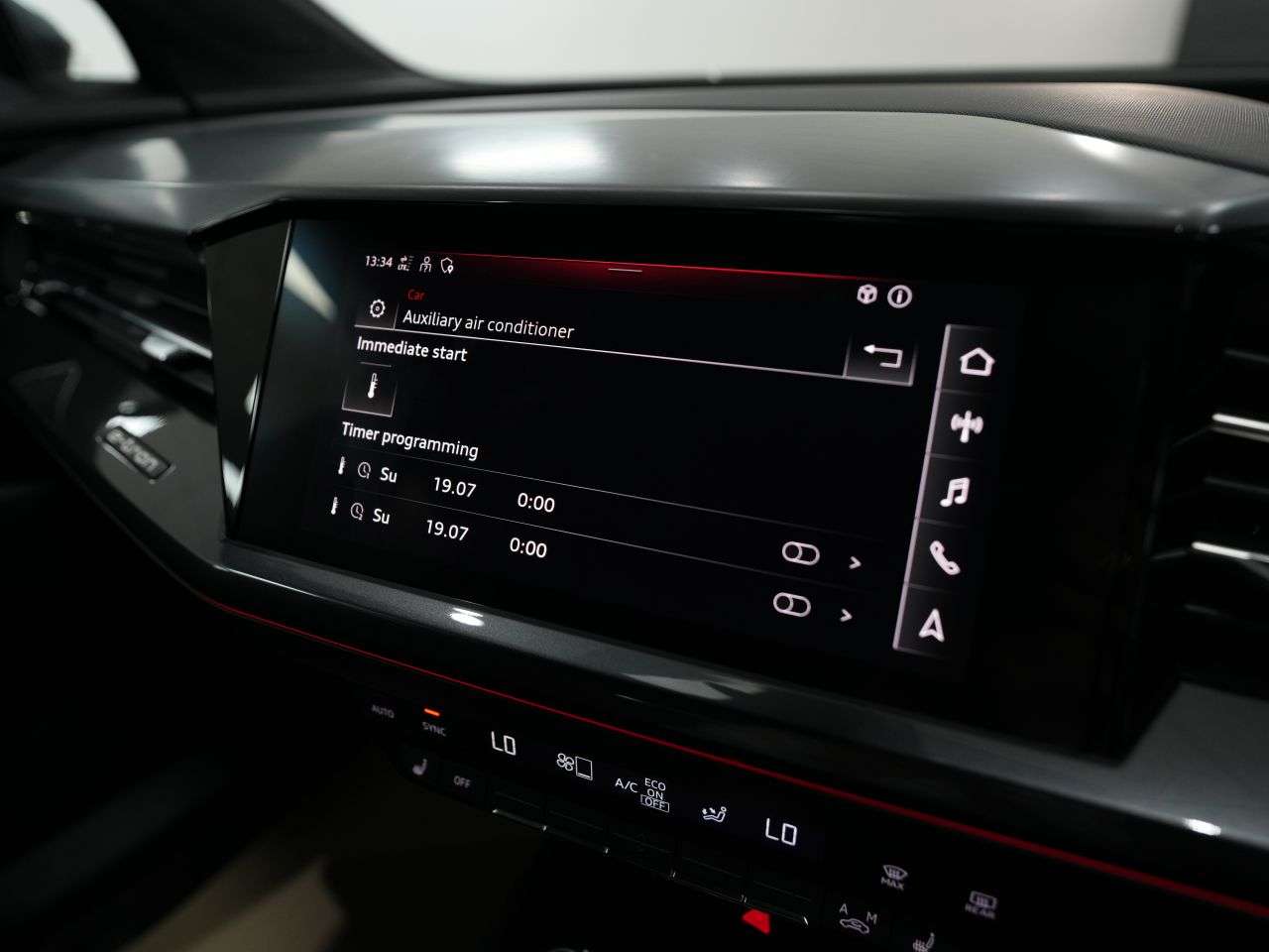 2022 AUDI Q4 E-TRON 2022 AUDI Q4 E-TRON