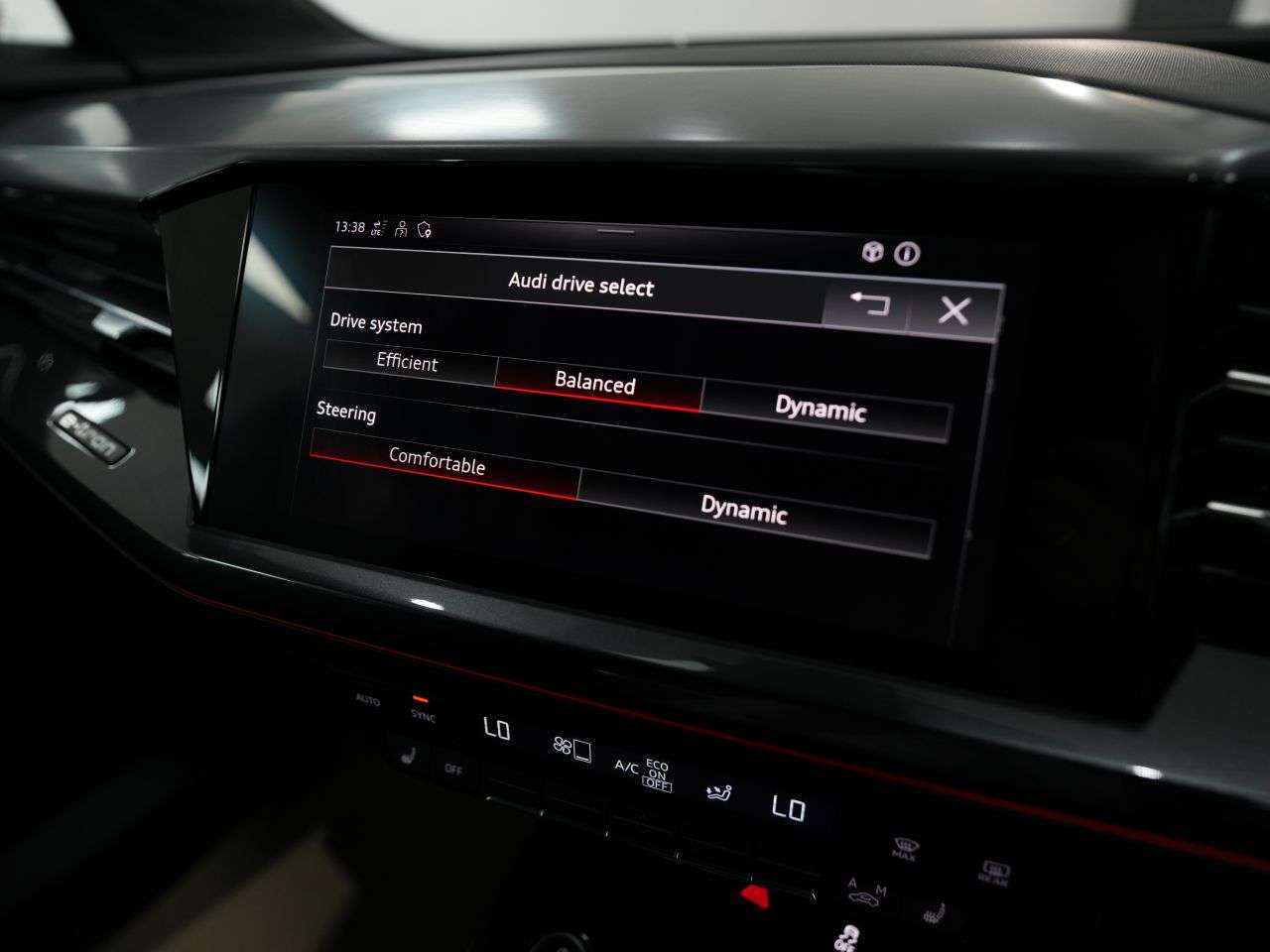 2022 AUDI Q4 E-TRON 2022 AUDI Q4 E-TRON