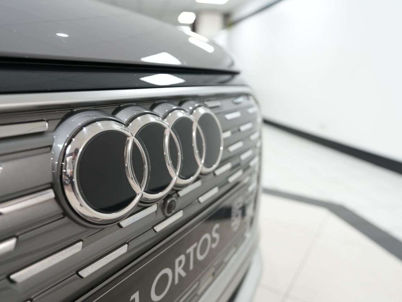 2022 AUDI Q4 E-TRON 2022 AUDI Q4 E-TRON