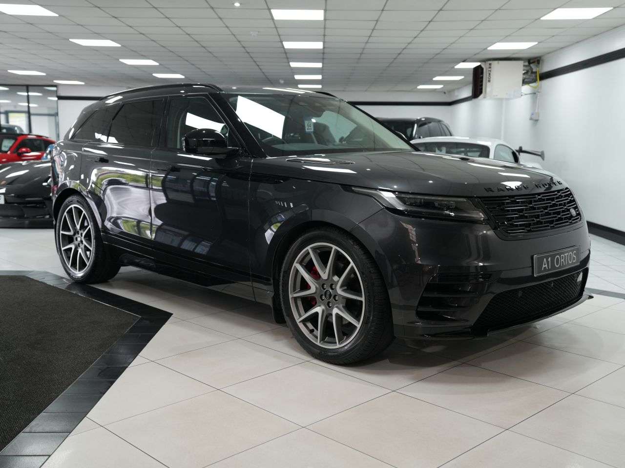 A 2024 LAND ROVER RANGE ROVER VELAR 2.0 D200 MHEV Dynamic SE SUV 5dr Diesel Auto 4WD Euro 6 (s/s) (204 ps) BEAU A 2024 LAND ROVER RANGE ROVER VELAR 2.0 D200 MHEV Dynamic SE SUV 5dr Diesel Auto 4WD Euro 6 (s/s) (204 ps) BEAU