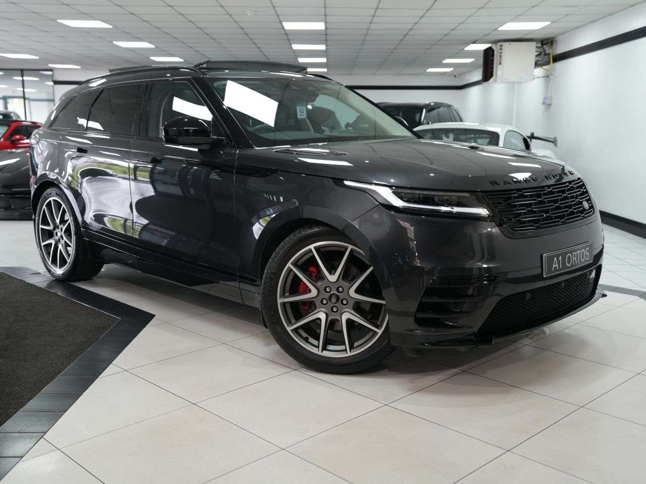2024 LAND ROVER RANGE ROVER VELAR 2024 LAND ROVER RANGE ROVER VELAR