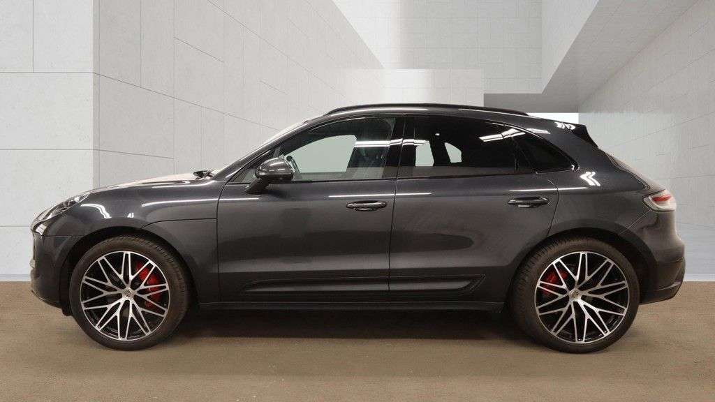 2022 PORSCHE MACAN 2022 PORSCHE MACAN