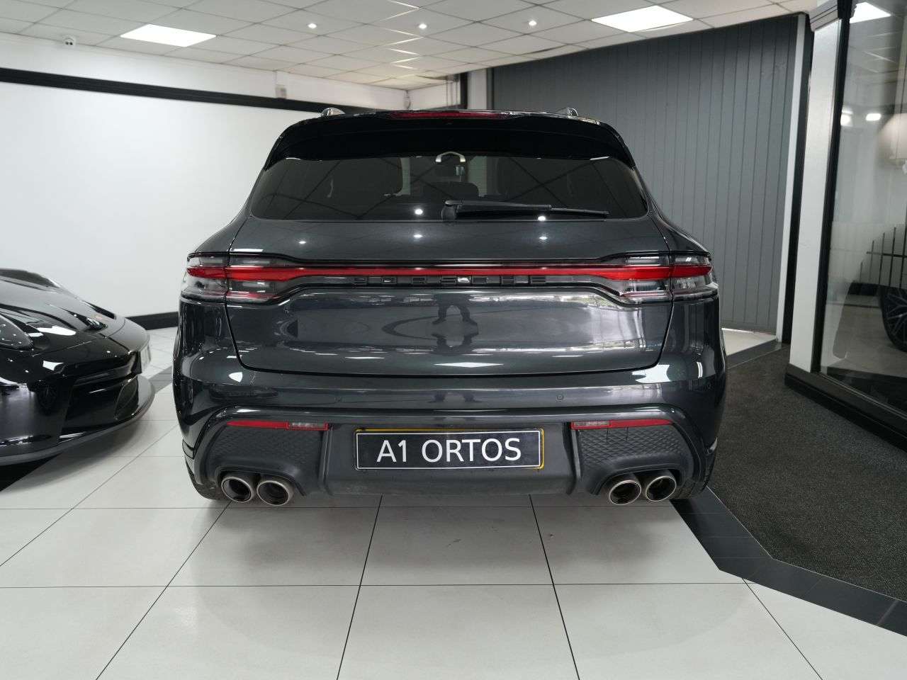 2022 PORSCHE MACAN 2022 PORSCHE MACAN