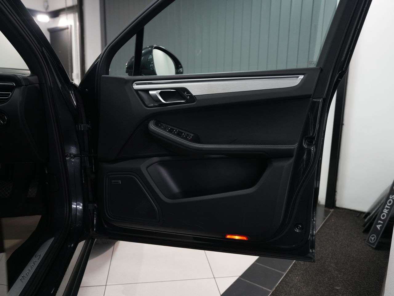 2022 PORSCHE MACAN 2022 PORSCHE MACAN