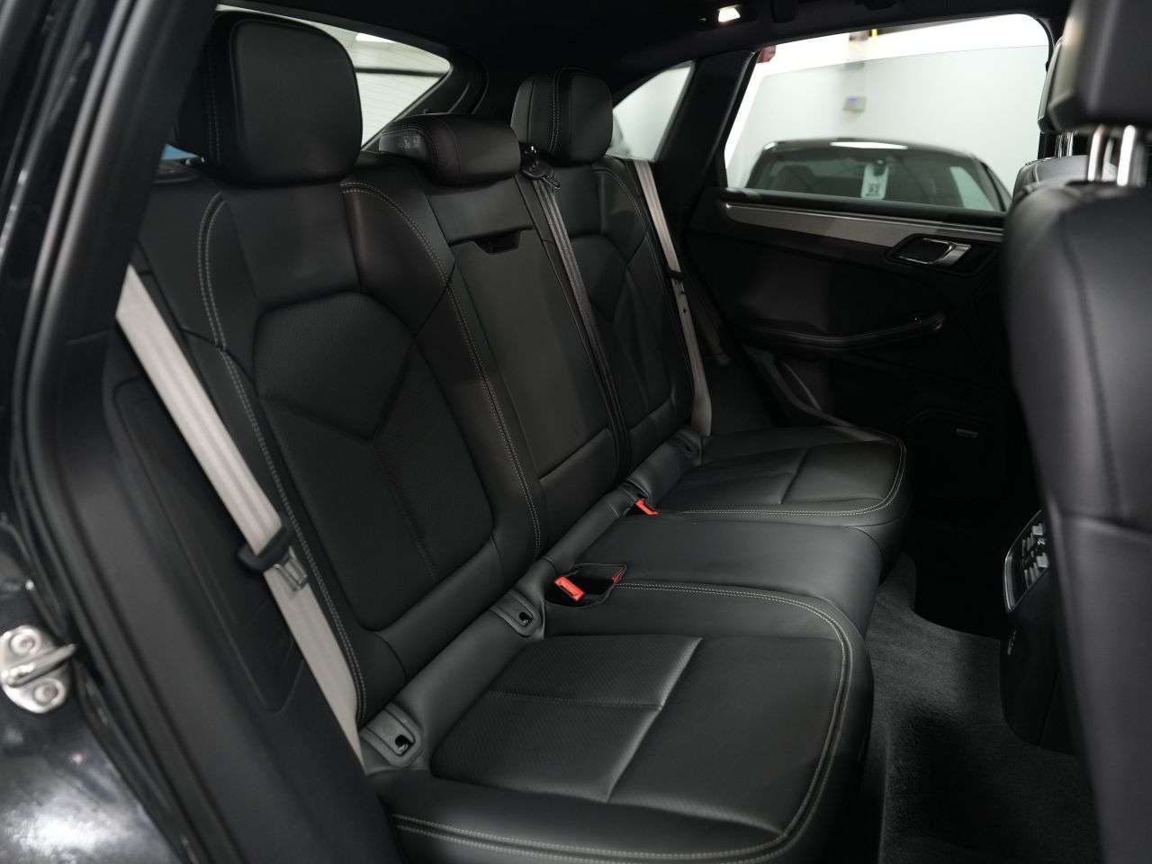 2022 PORSCHE MACAN 2022 PORSCHE MACAN
